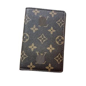 🌎✈️Brown Monogram Passport  Holder Wallet